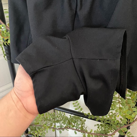 Under Armour|S|Balck White UA Play Up 3.0 Shorts - Picture 4 of 7